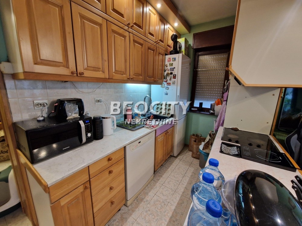 Dvosoban stan, 65 m2, Novi Sad, Bulevar oslobođenja ID: 118921 4