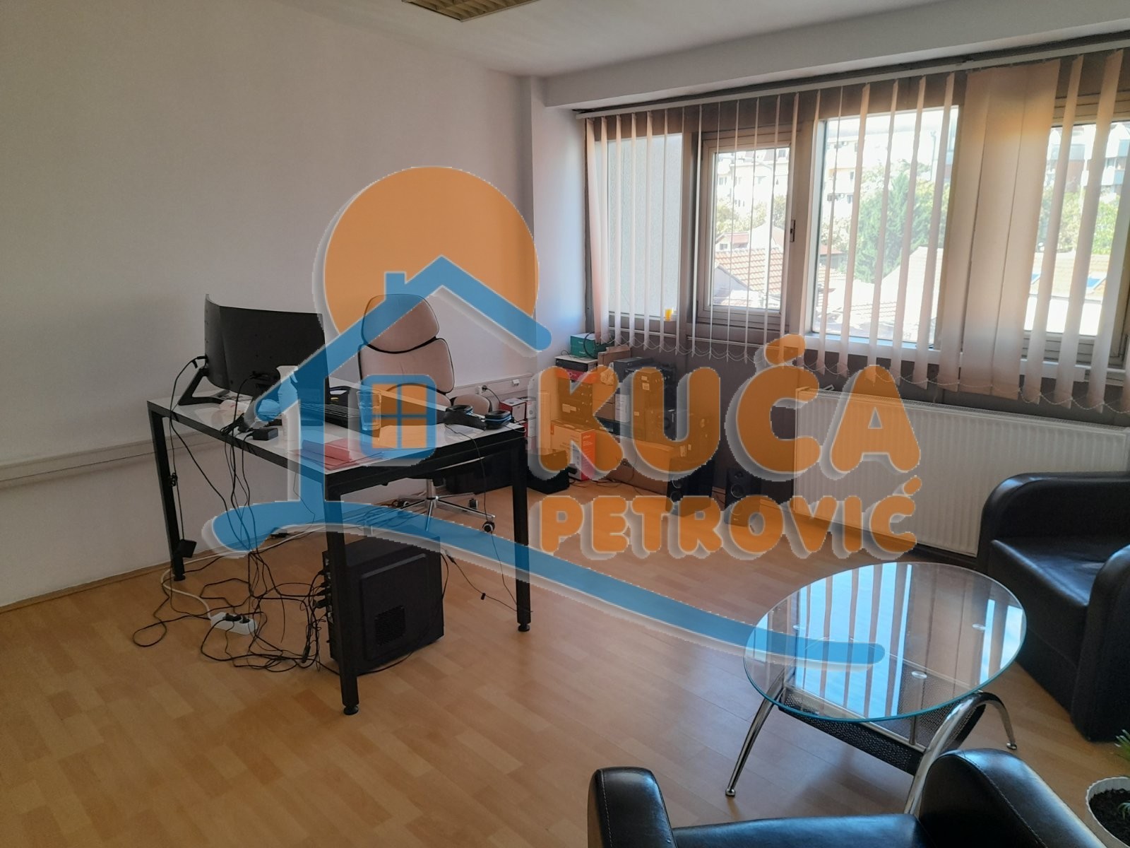 Lokal, 156 m2, Čair, Cara Dušana ID: i-08410 2