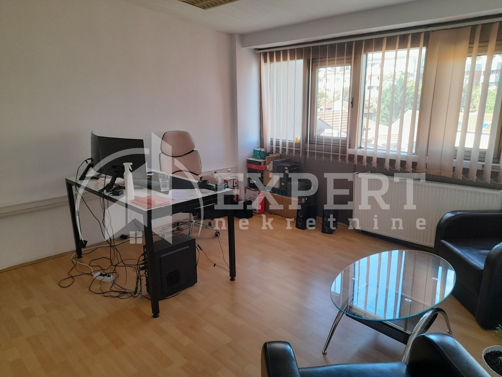 Lokal, 156 m2, Čair, Cara Dušana ID: i-08410 2