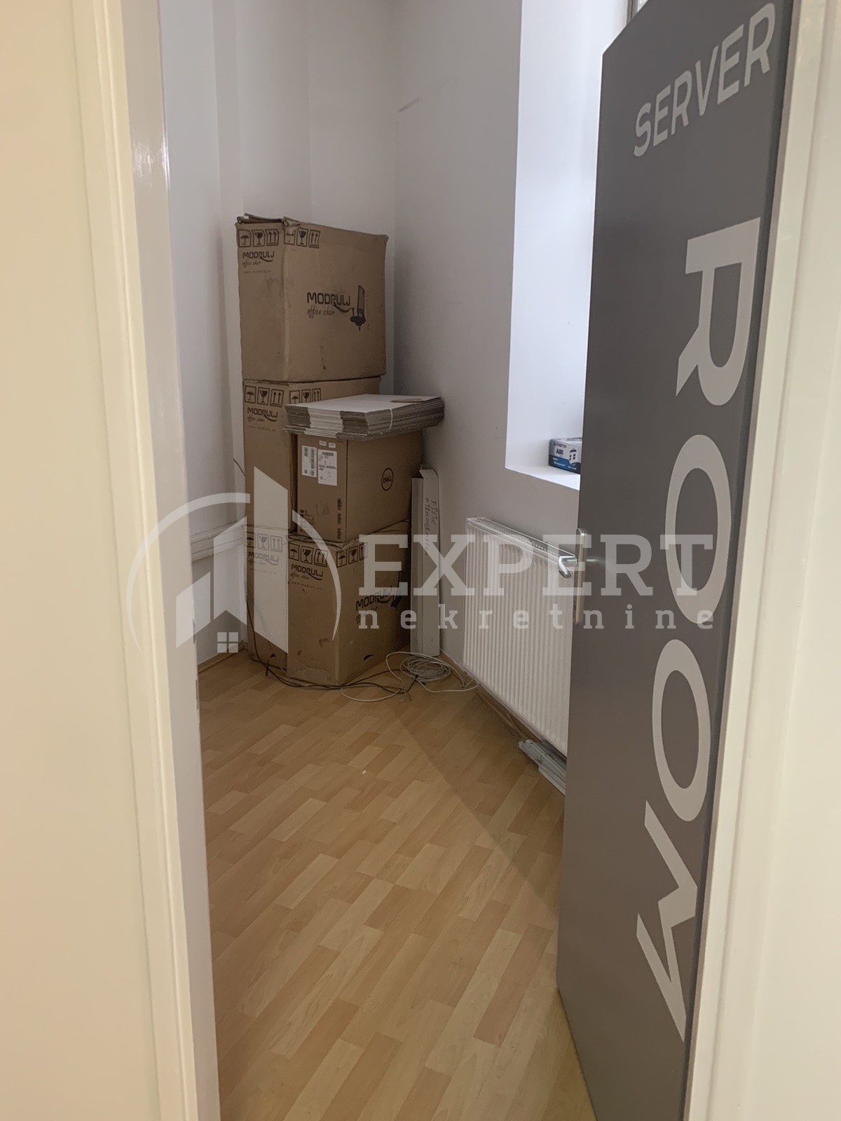 Lokal, 156 m2, Čair, Cara Dušana ID: i-08410 5