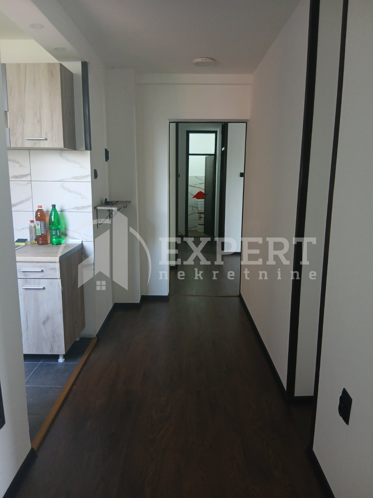 Lokal, 82 m2, Dom zdravlja, Bulevar Nemanjića ID: i-014139 4