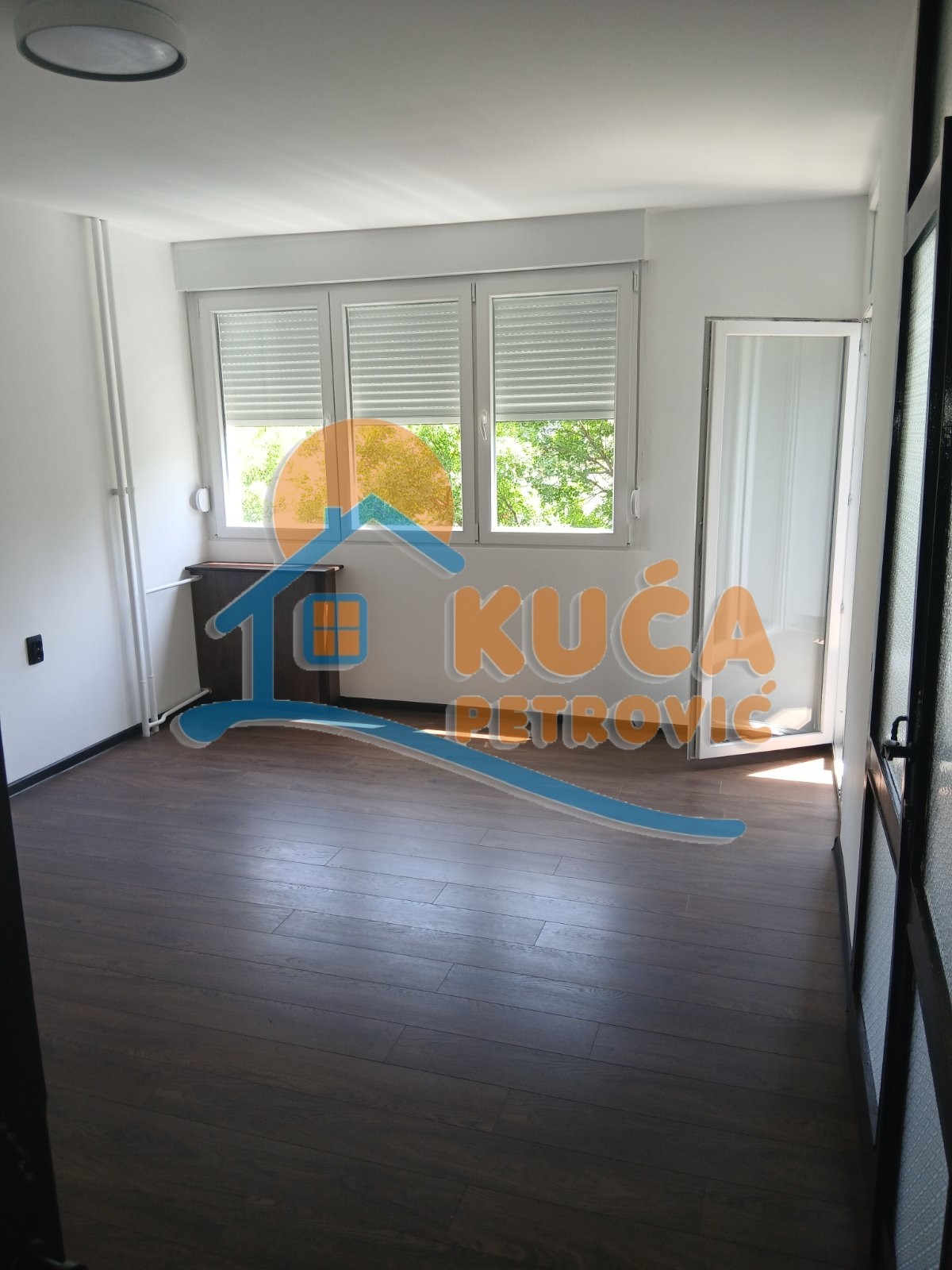 Lokal, 82 m2, Dom zdravlja, Bulevar Nemanjića ID: i-014139 8