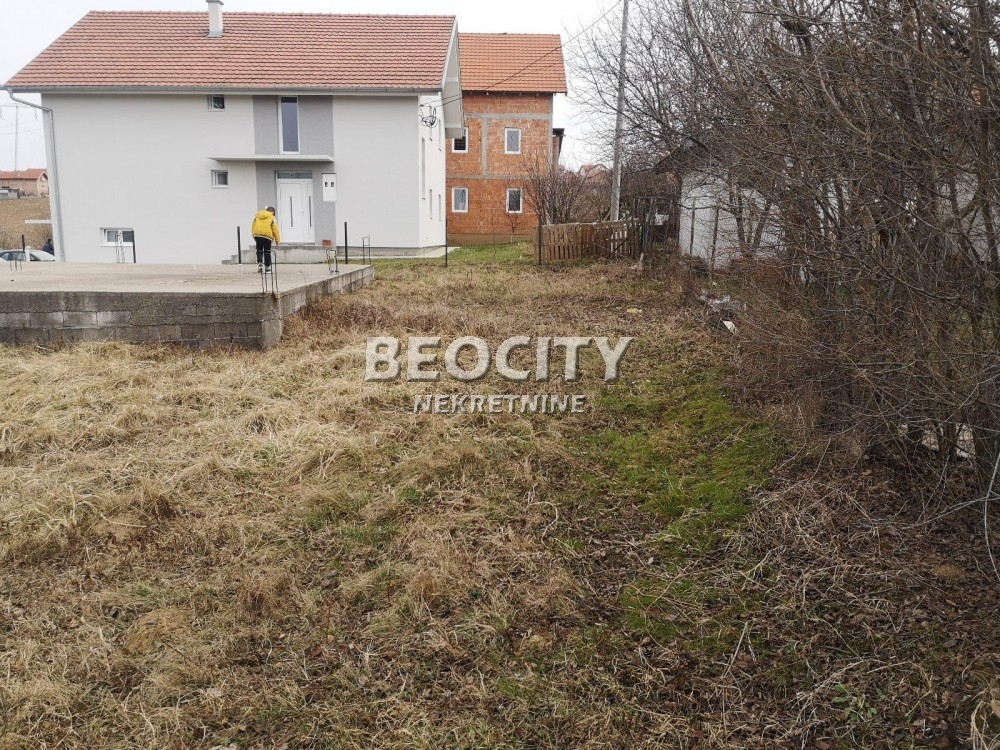 Plac, Sremčica, Davidovićev sokak ID: 119191 6