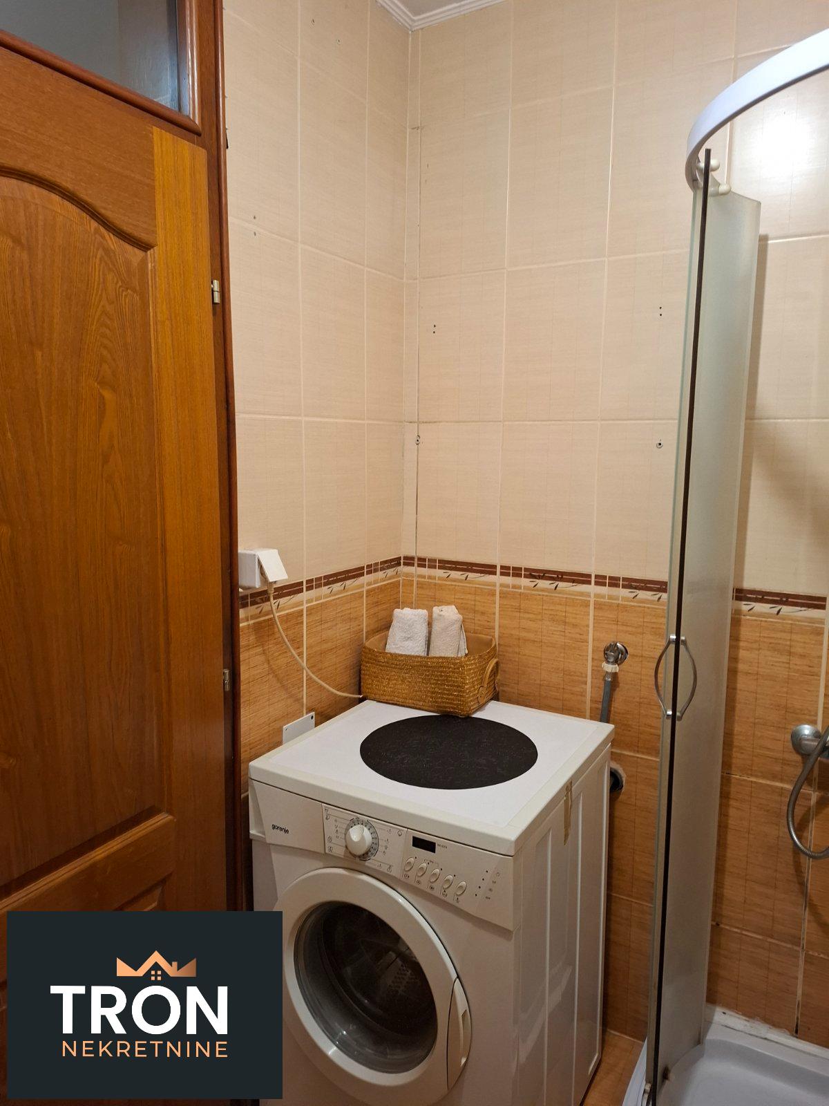 Garsonjera kod Snežnika 29m2 4