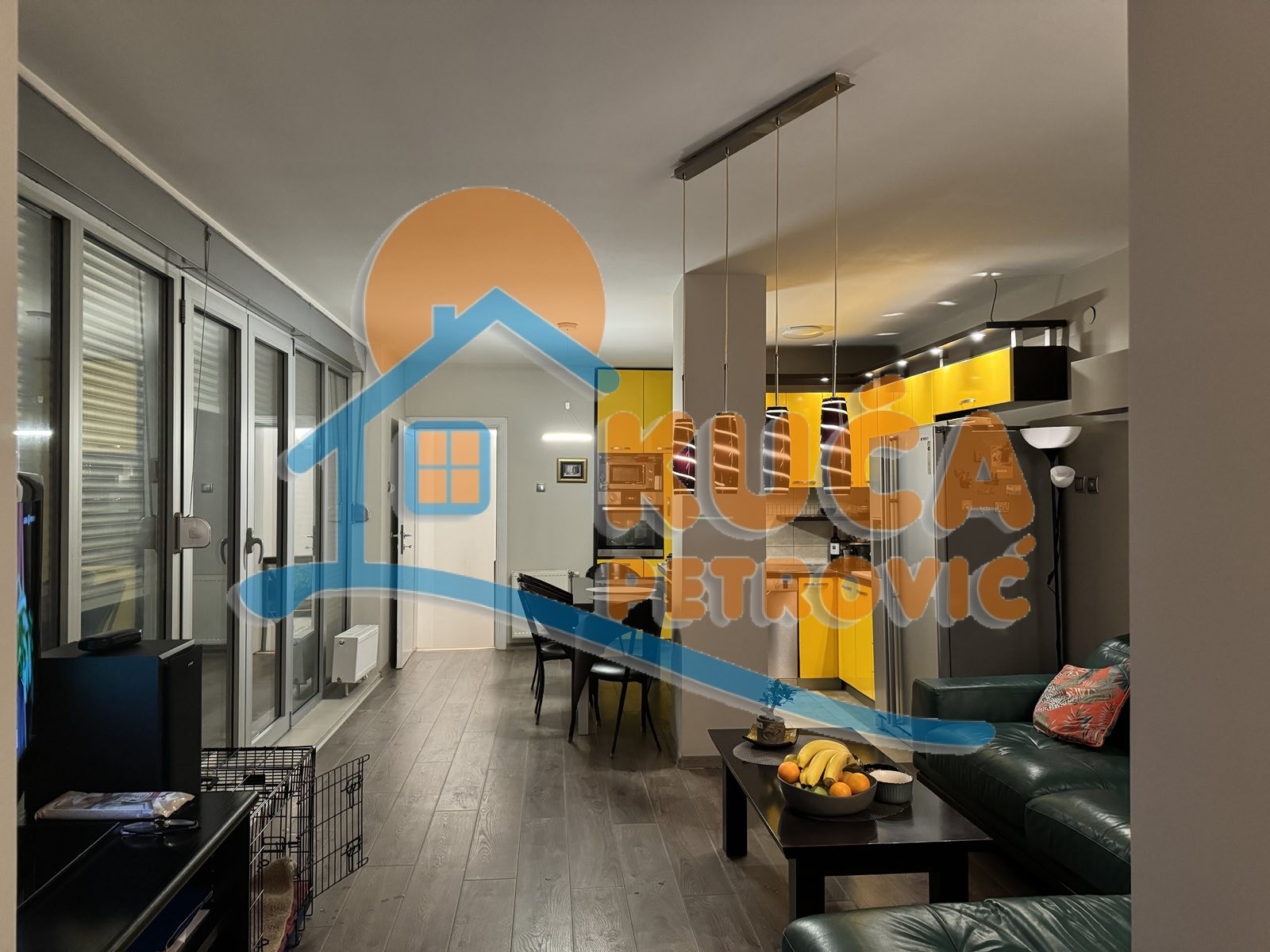 četvorosoban stan, 150 m2, Ćele kula, Romanijska ID: p-014153 5