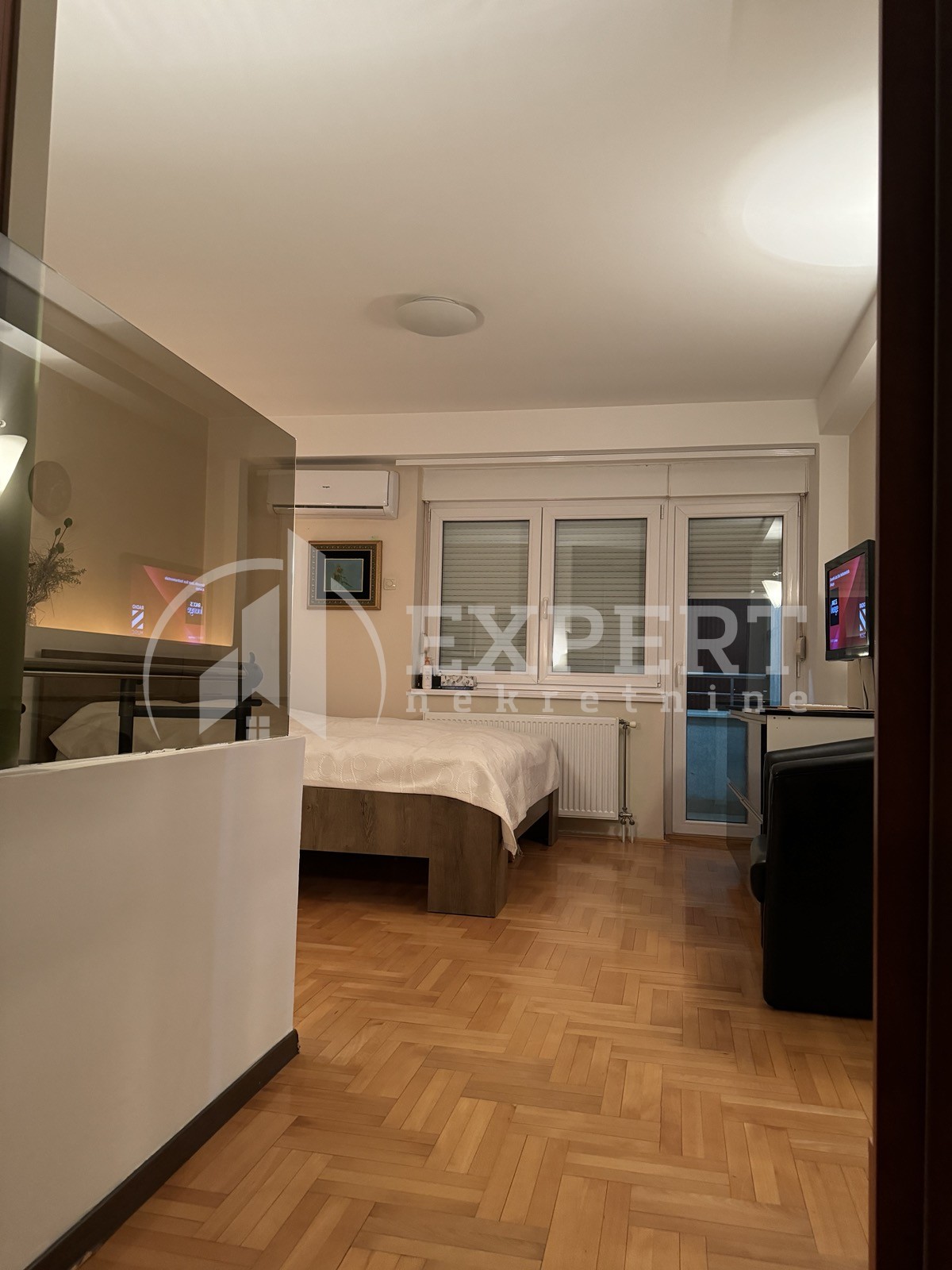 četvorosoban stan, 150 m2, Ćele kula, Romanijska ID: p-014153 26