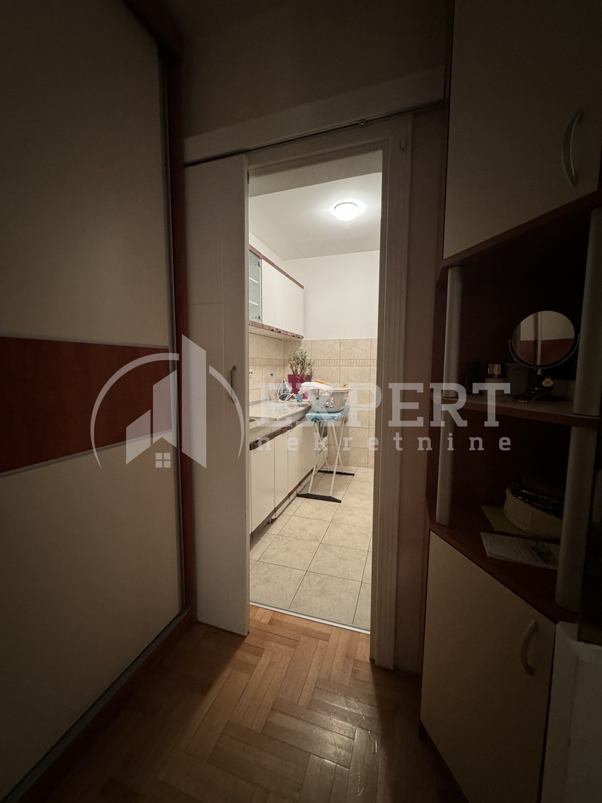 četvorosoban stan, 150 m2, Ćele kula, Romanijska ID: p-014153 28