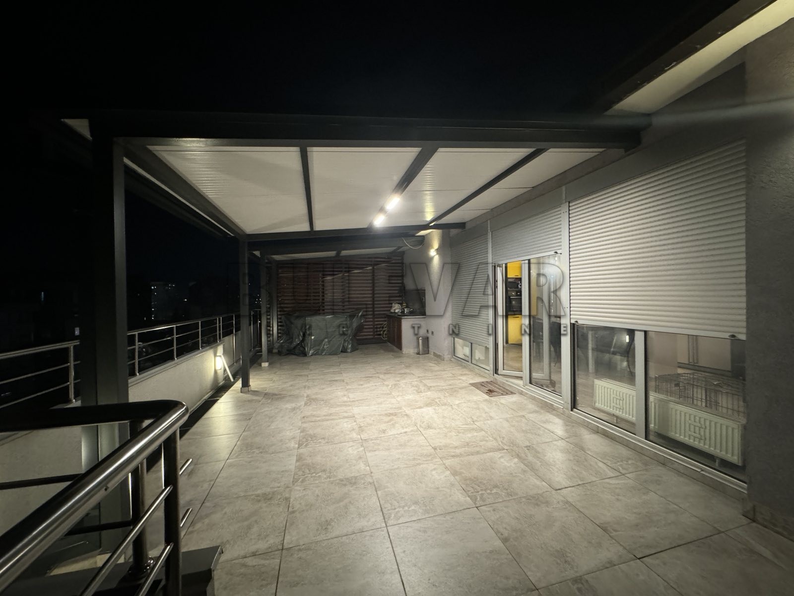 četvorosoban stan, 150 m2, Ćele kula, Romanijska ID: p-014153 8