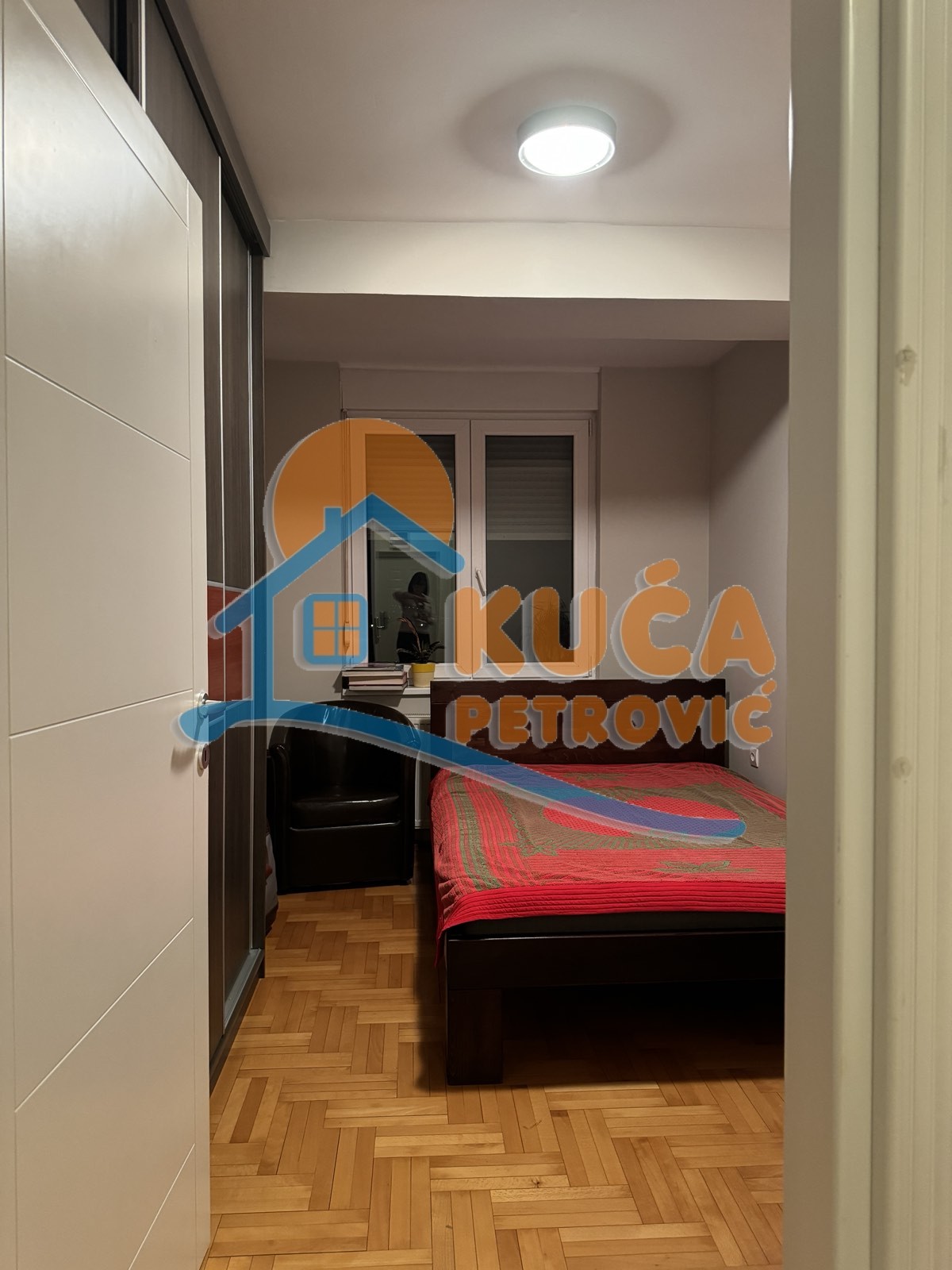 četvorosoban stan, 150 m2, Ćele kula, Romanijska ID: p-014153 20