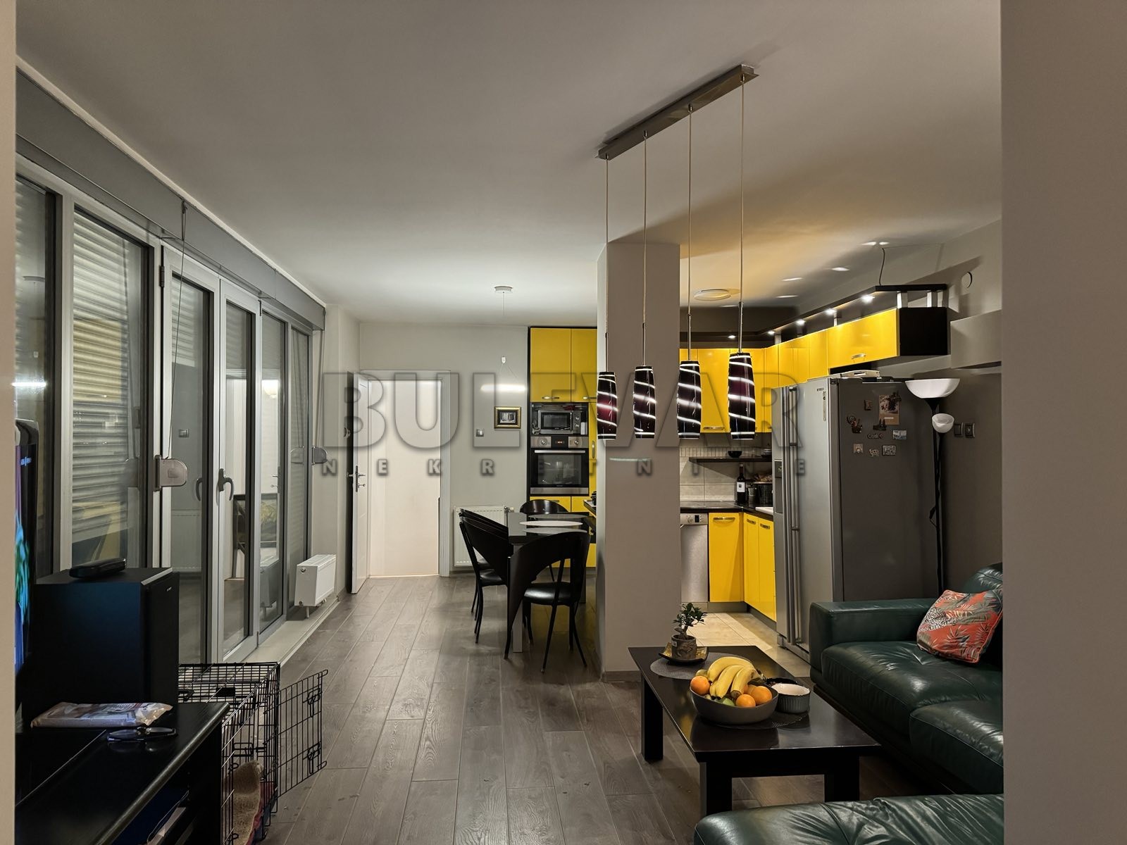 četvorosoban stan, 150 m2, Ćele kula, Romanijska ID: p-014153 5