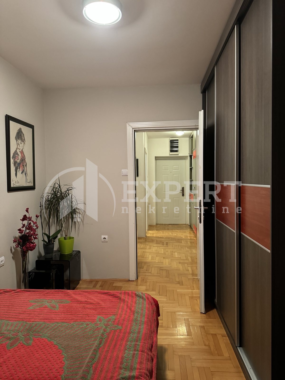četvorosoban stan, 150 m2, Ćele kula, Romanijska ID: p-014153 18