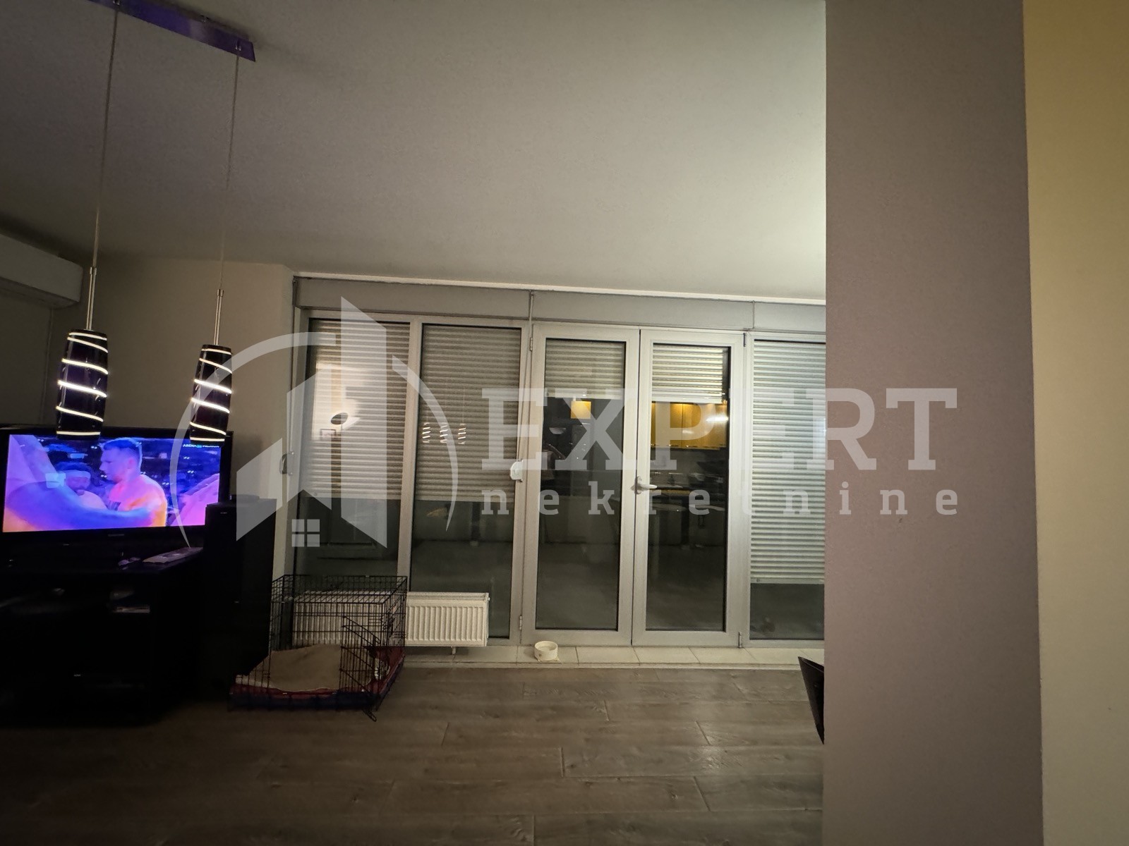 četvorosoban stan, 150 m2, Ćele kula, Romanijska ID: p-014153 10