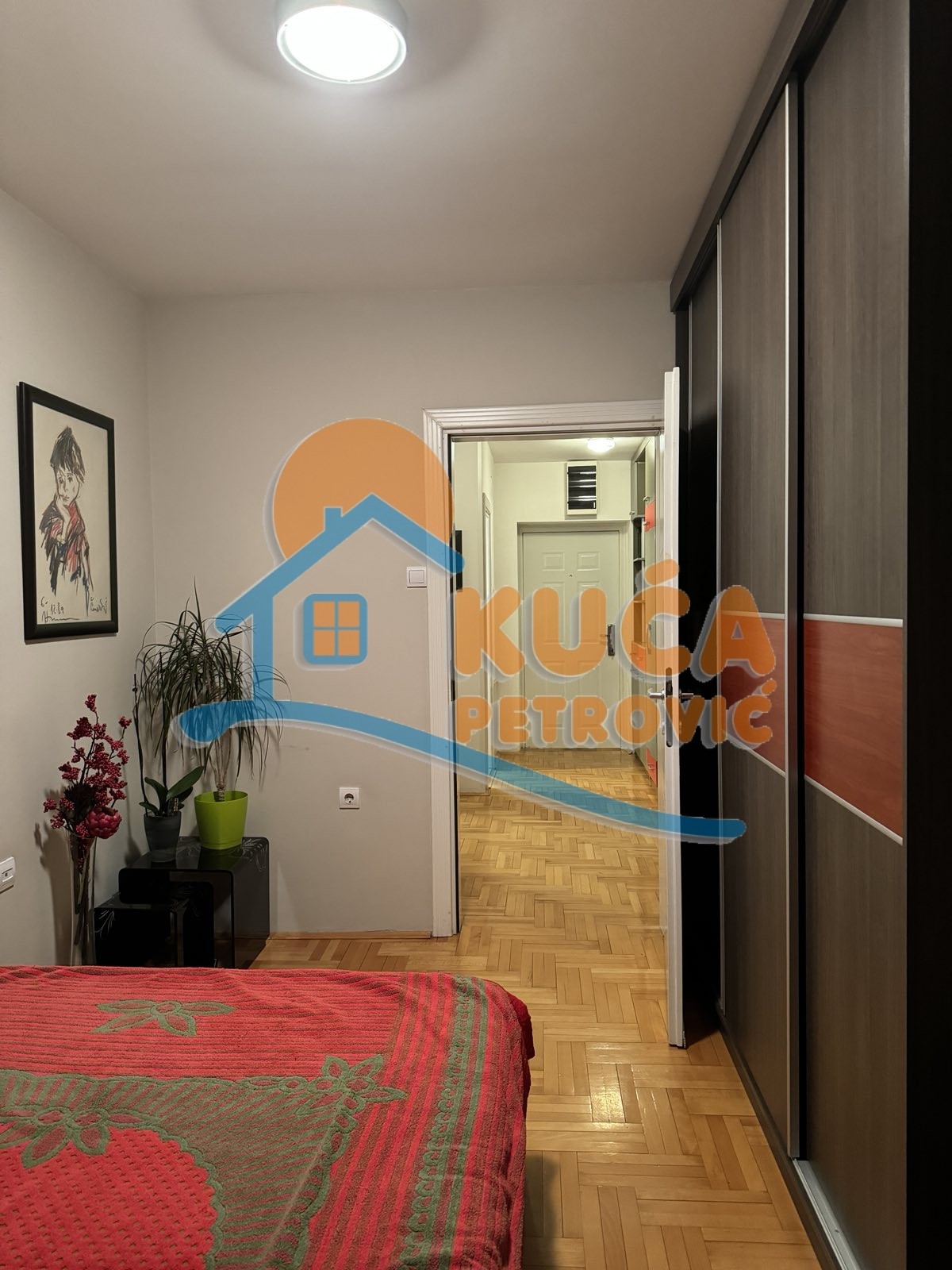 četvorosoban stan, 150 m2, Ćele kula, Romanijska ID: p-014153 18