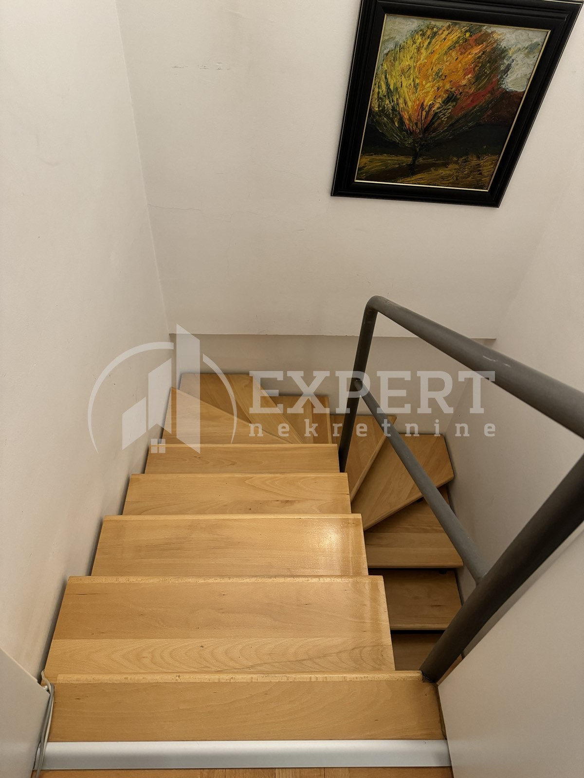 četvorosoban stan, 150 m2, Ćele kula, Romanijska ID: p-014153 14