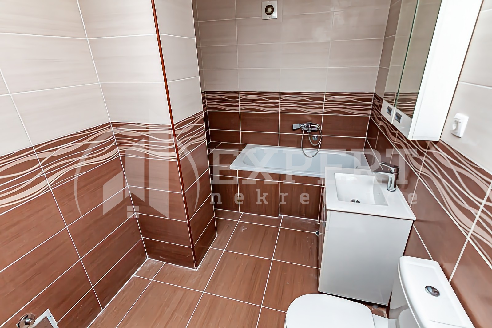 četvorosoban stan, 99 m2, Palilula, Zetska ID: p-014132 15