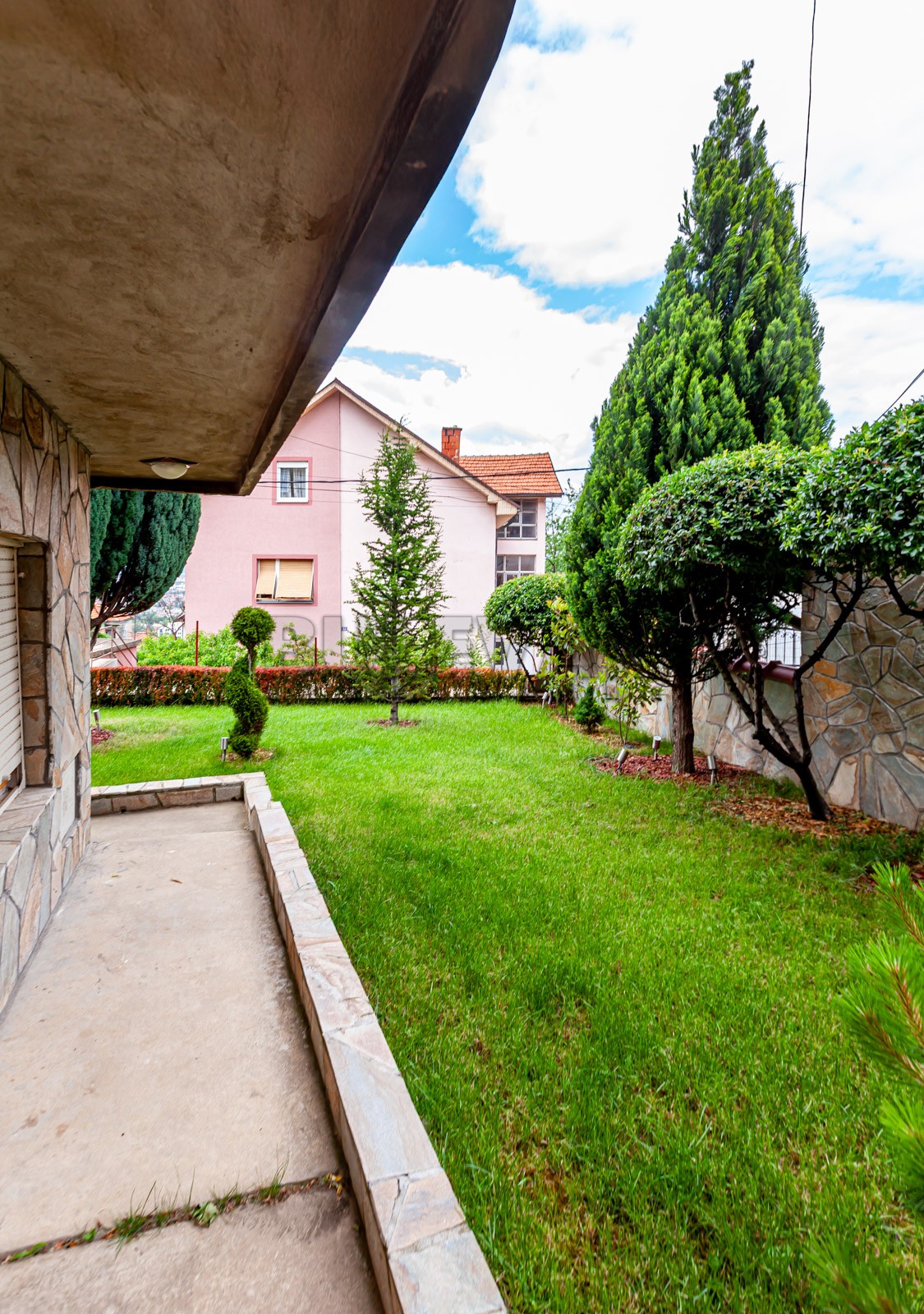 četvorosobna kuća, 330 m2, Palilula, Durmitorska ID: p-014147 2