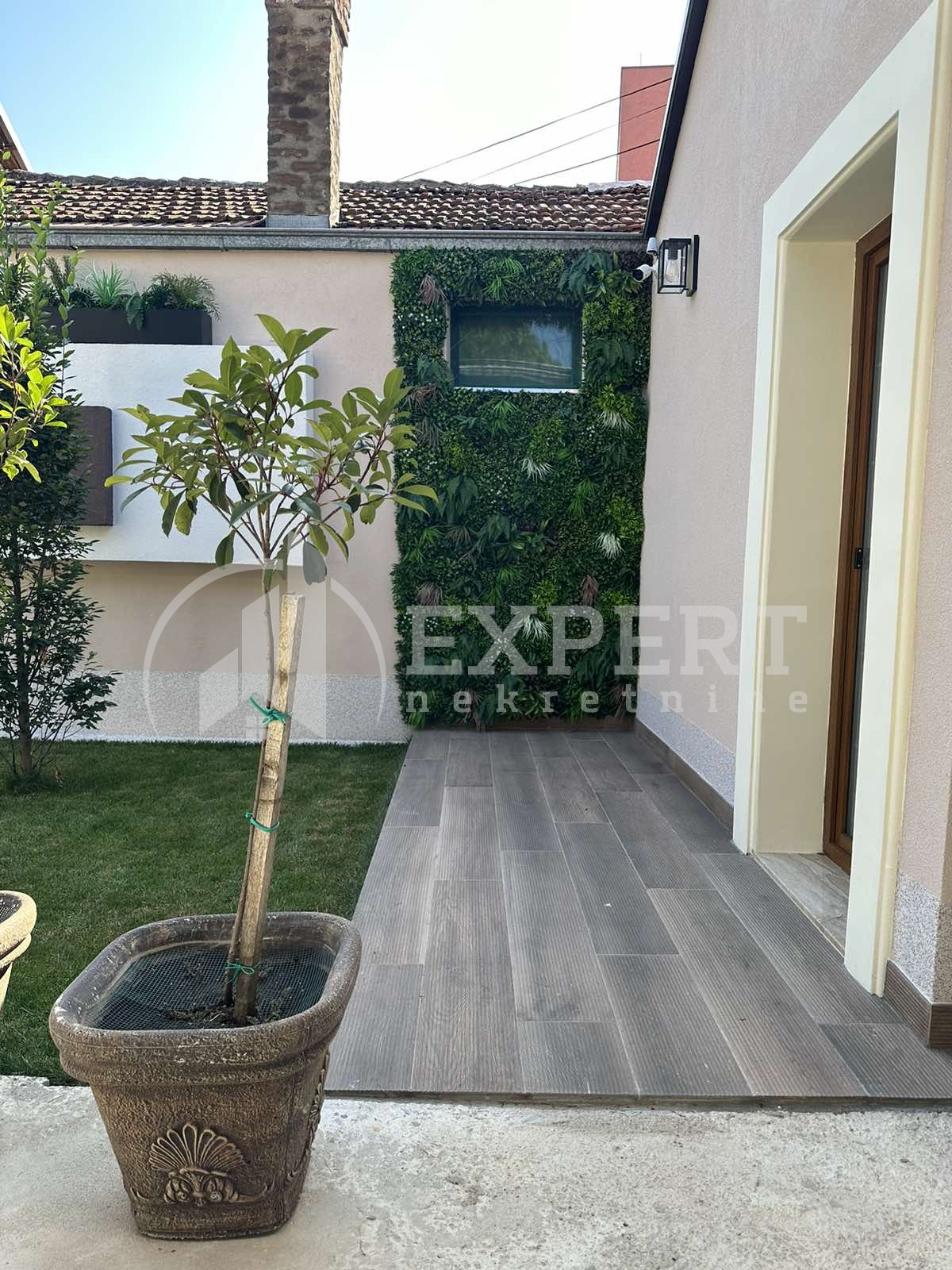 Jednosoban stan, 37 m2, Centar, Jeronimova ID: i-09202 8