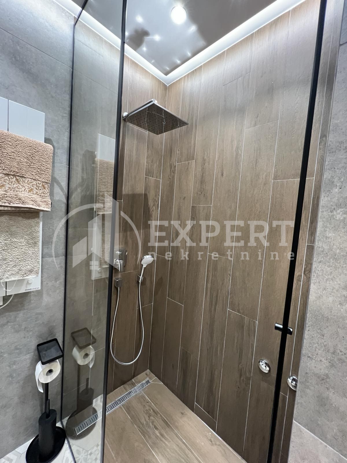 Jednosoban stan, 37 m2, Centar, Jeronimova ID: i-09202 17