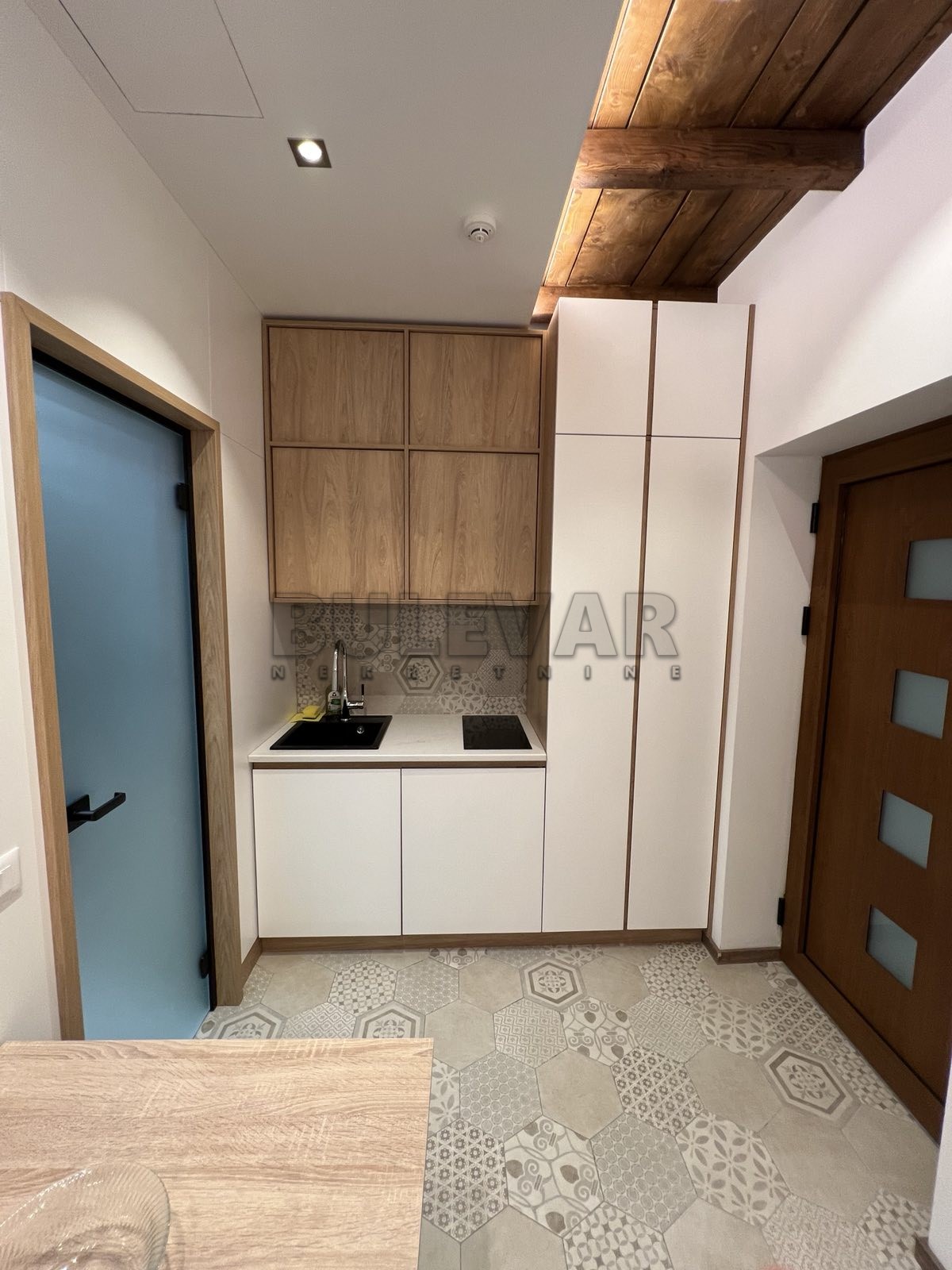 Jednosoban stan, 37 m2, Centar, Jeronimova ID: i-09202 15