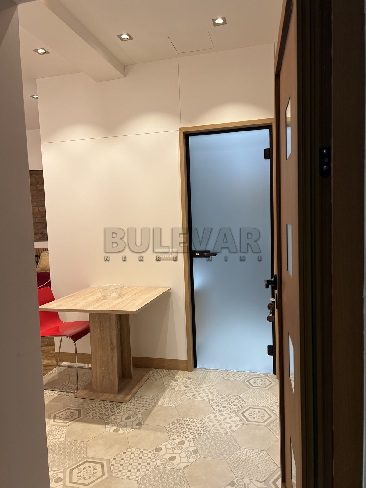 Jednosoban stan, 37 m2, Centar, Jeronimova ID: i-09202 16