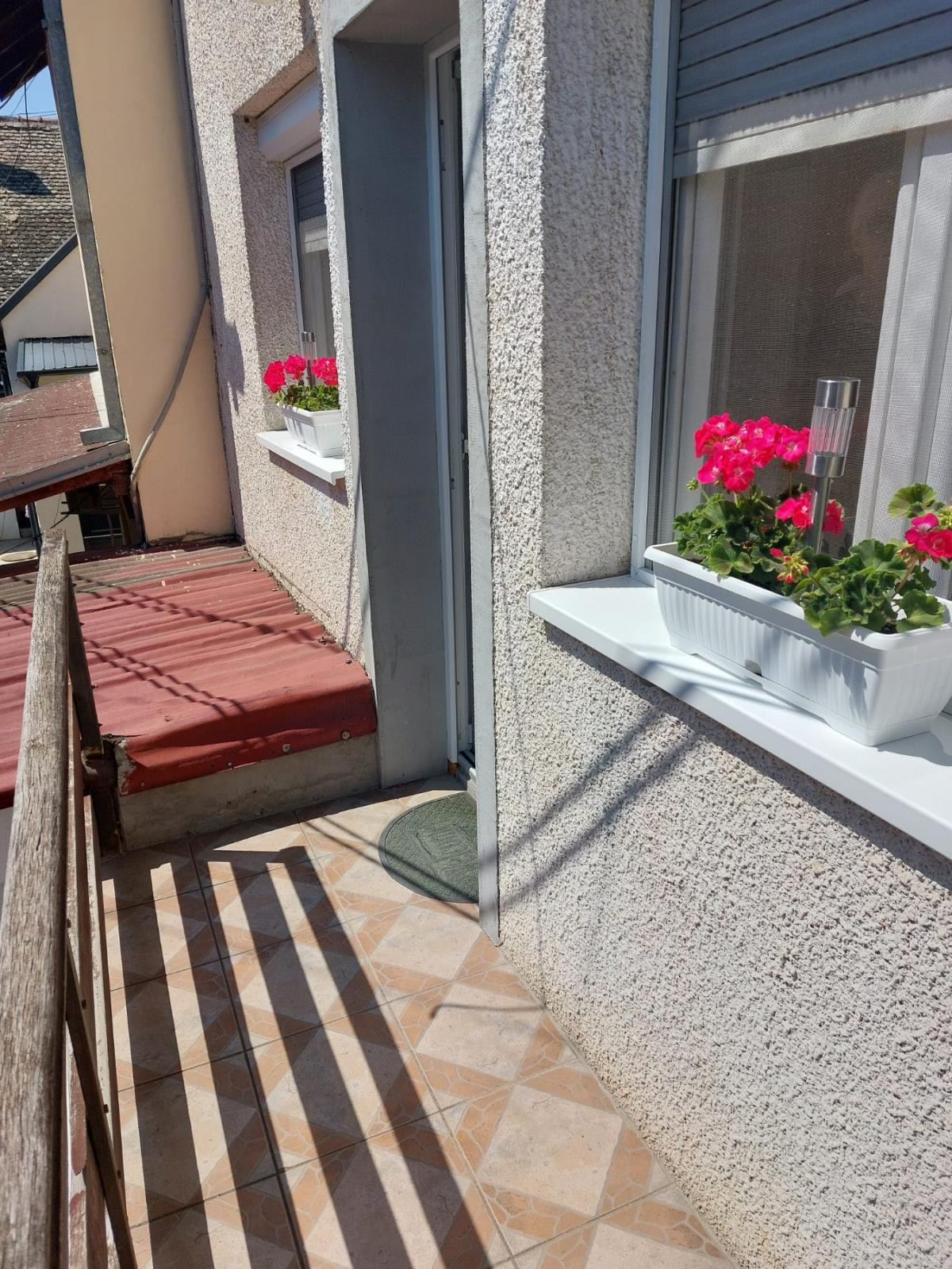 Stan,NOVI SAD,PODBARA,kv: 40, € 66000, ID: 1019172 8