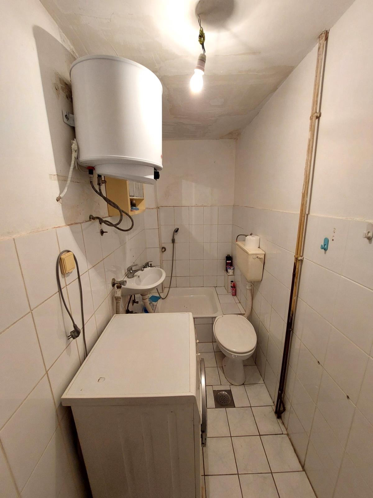 Stan,NOVI SAD,PODBARA,kv: 40, € 66000, ID: 1019172 7