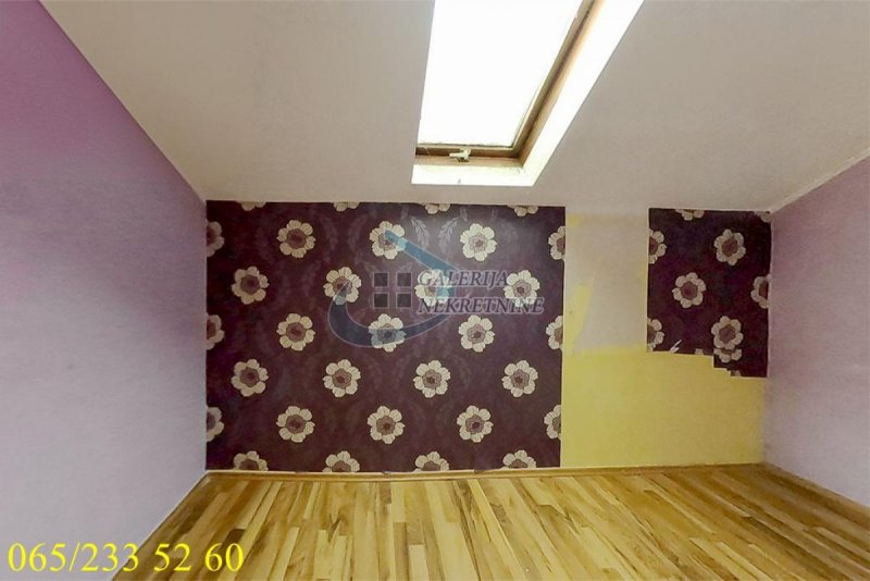 Čukarica  Železnik   Svete Milutinovića 247m2 4