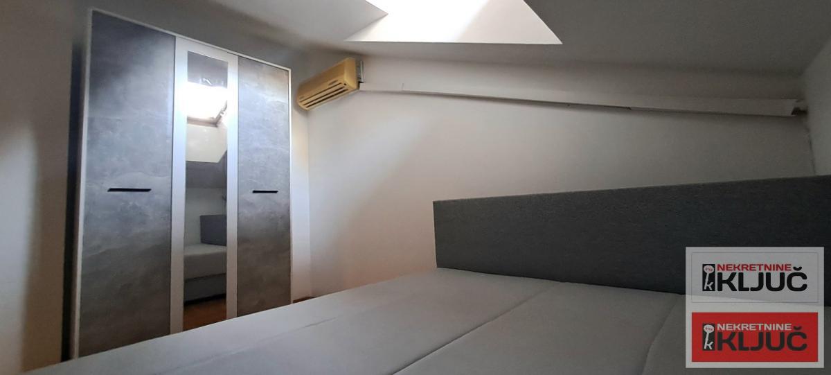 CENTAR, 56m2, Dvoiposoban, Renoviran, Namešten 3