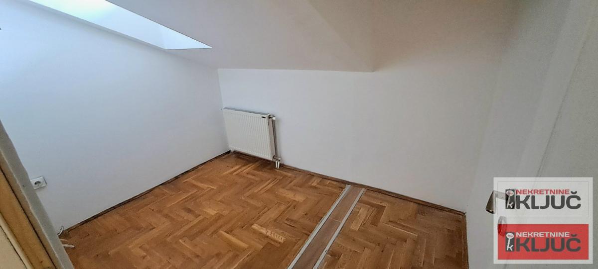 CENTAR, 56m2, Dvoiposoban, Renoviran, Namešten 5