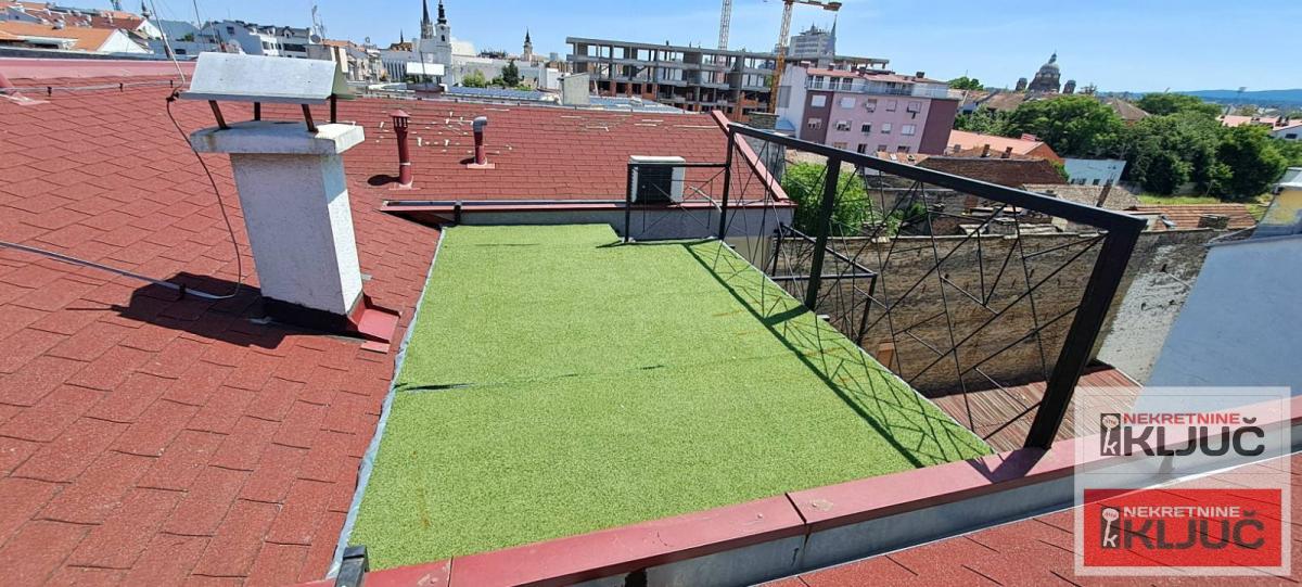 CENTAR, 56m2, Dvoiposoban, Renoviran, Namešten 9