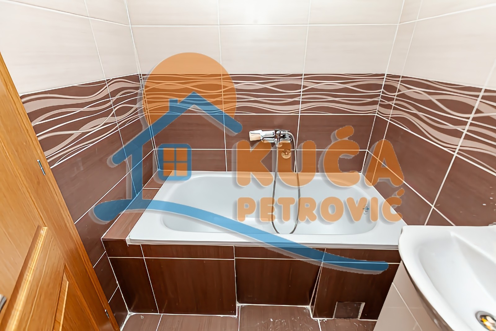 četvorosoban stan, 99 m2, Palilula, Zetska ID: p-014132 6