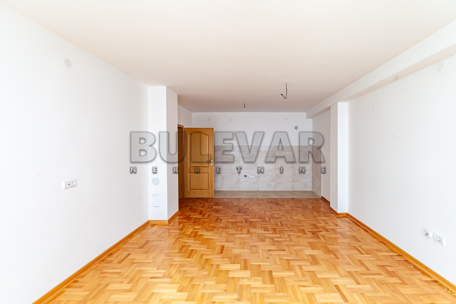 četvorosoban stan, 99 m2, Palilula, Zetska ID: p-014132 2
