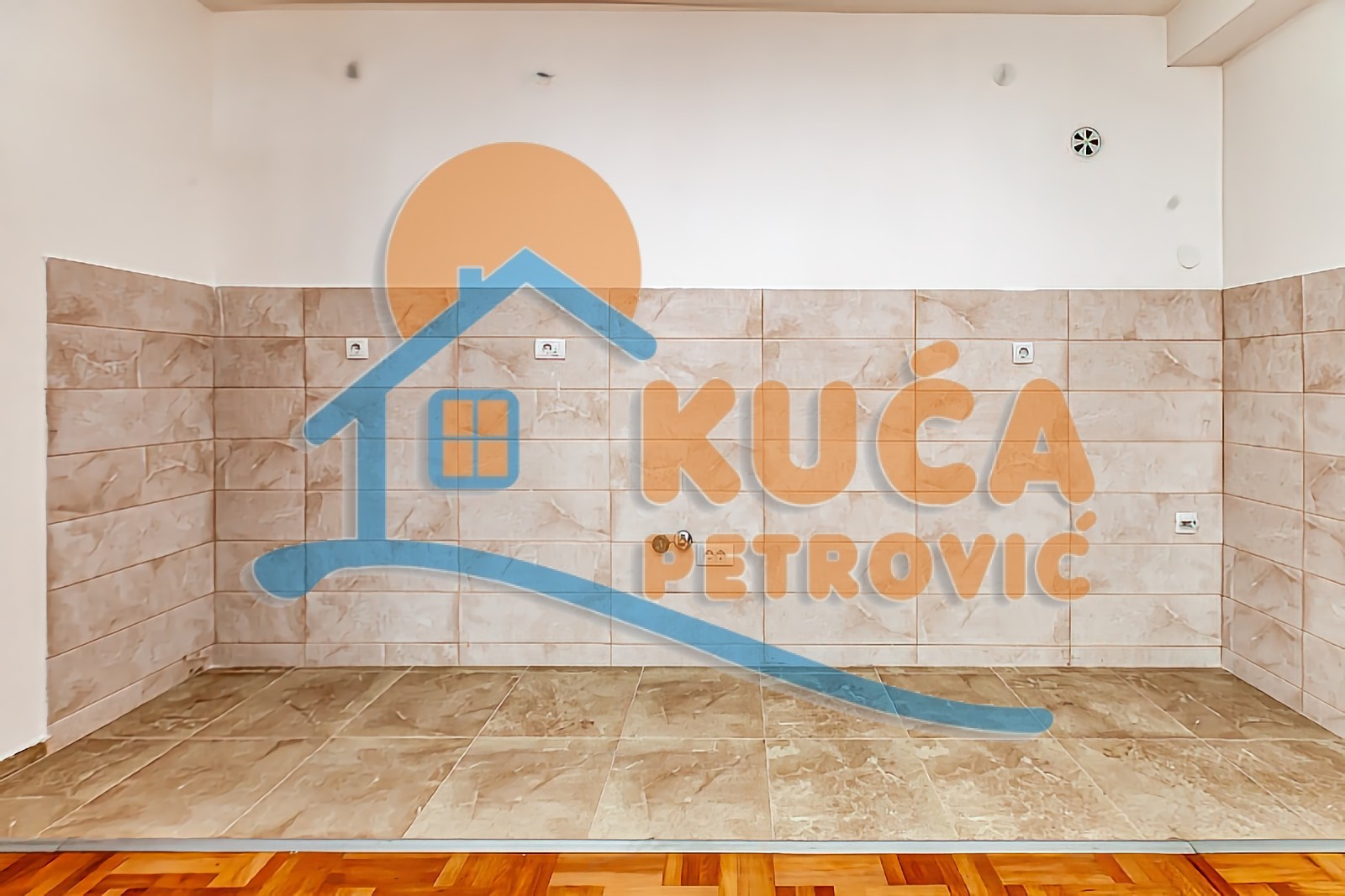 četvorosoban stan, 99 m2, Palilula, Zetska ID: p-014132 3