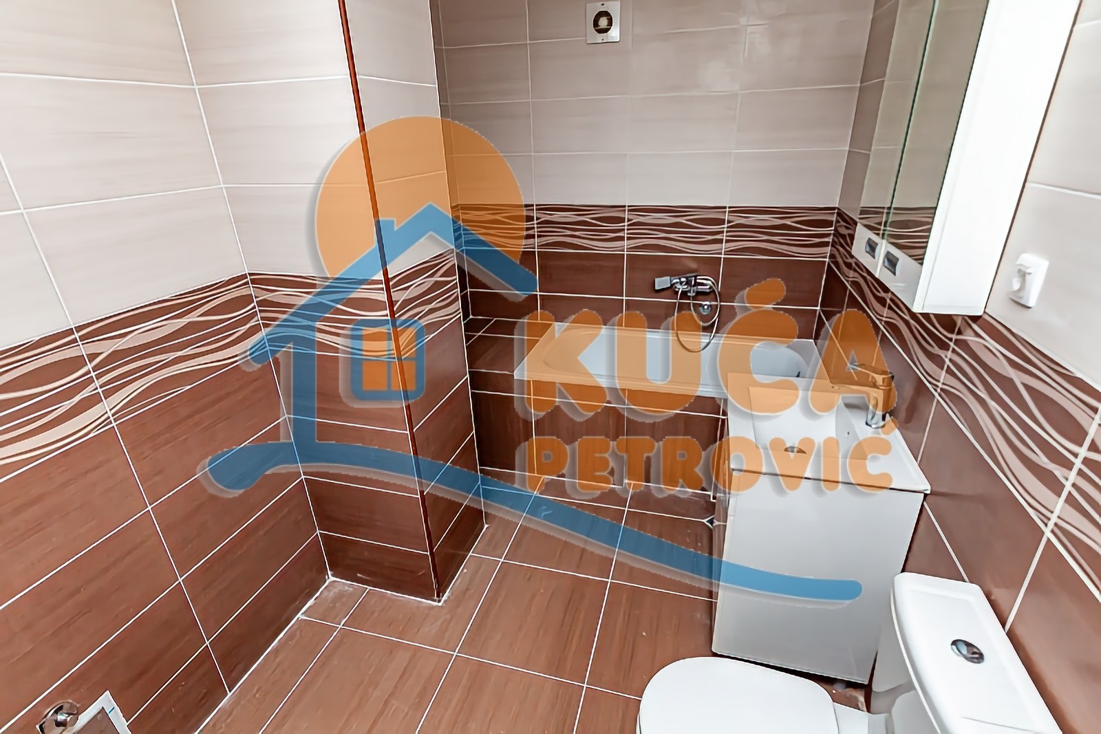 četvorosoban stan, 99 m2, Palilula, Zetska ID: p-014132 15