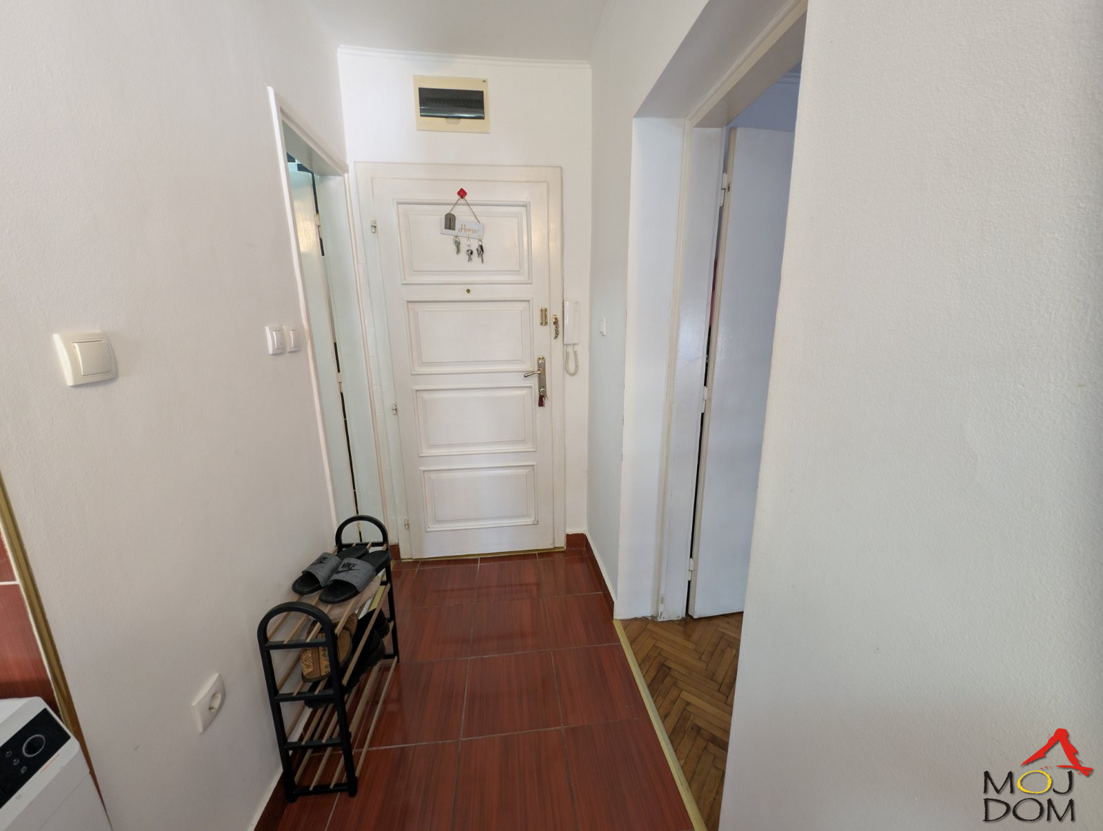 Stan,NOVI SAD,STANICA,kv: 29, € 89600, ID: 1030537 8