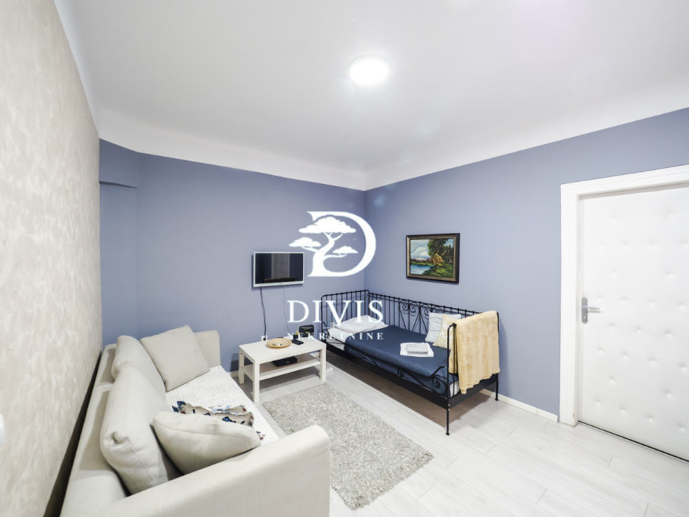 Knez Mihailova  dvosoban salonski stan  60m2 3