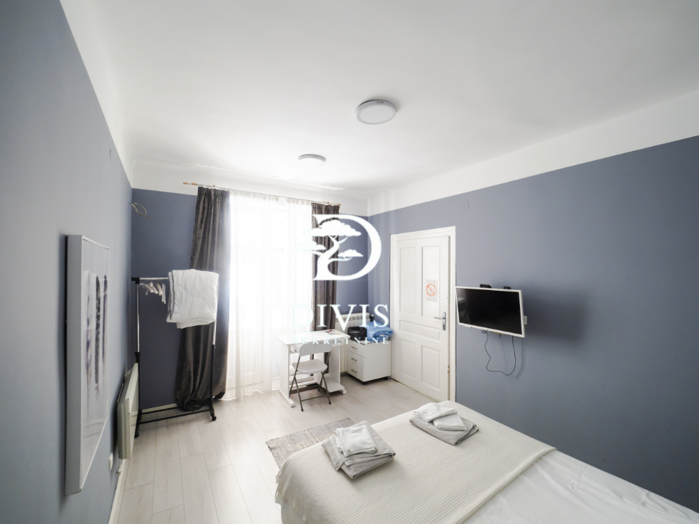 Knez Mihailova  dvosoban salonski stan  60m2 4