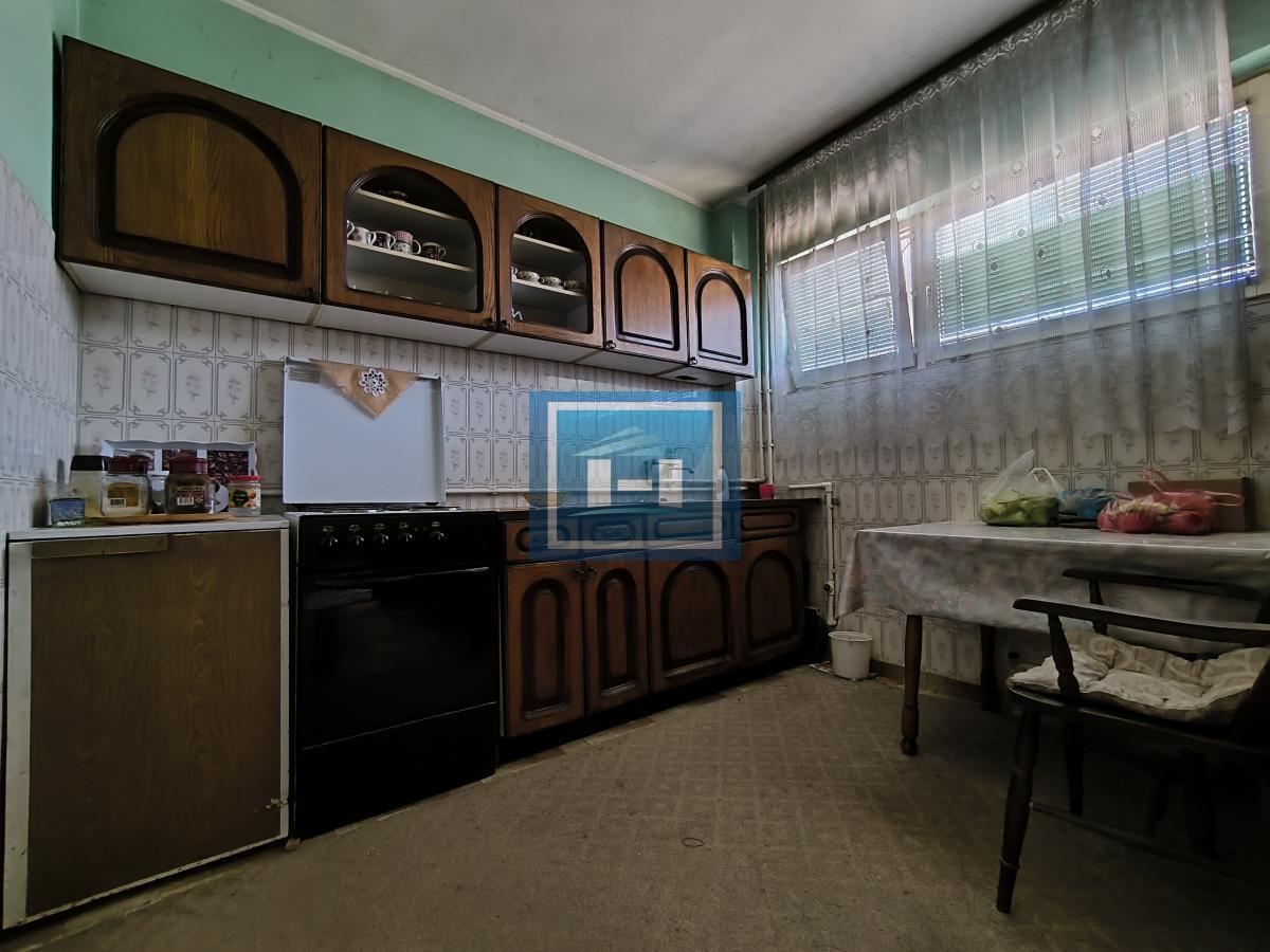 Prava prilika – kuća sa dva sprata, garažom i velikom parcelom – useljiva odmah! 4