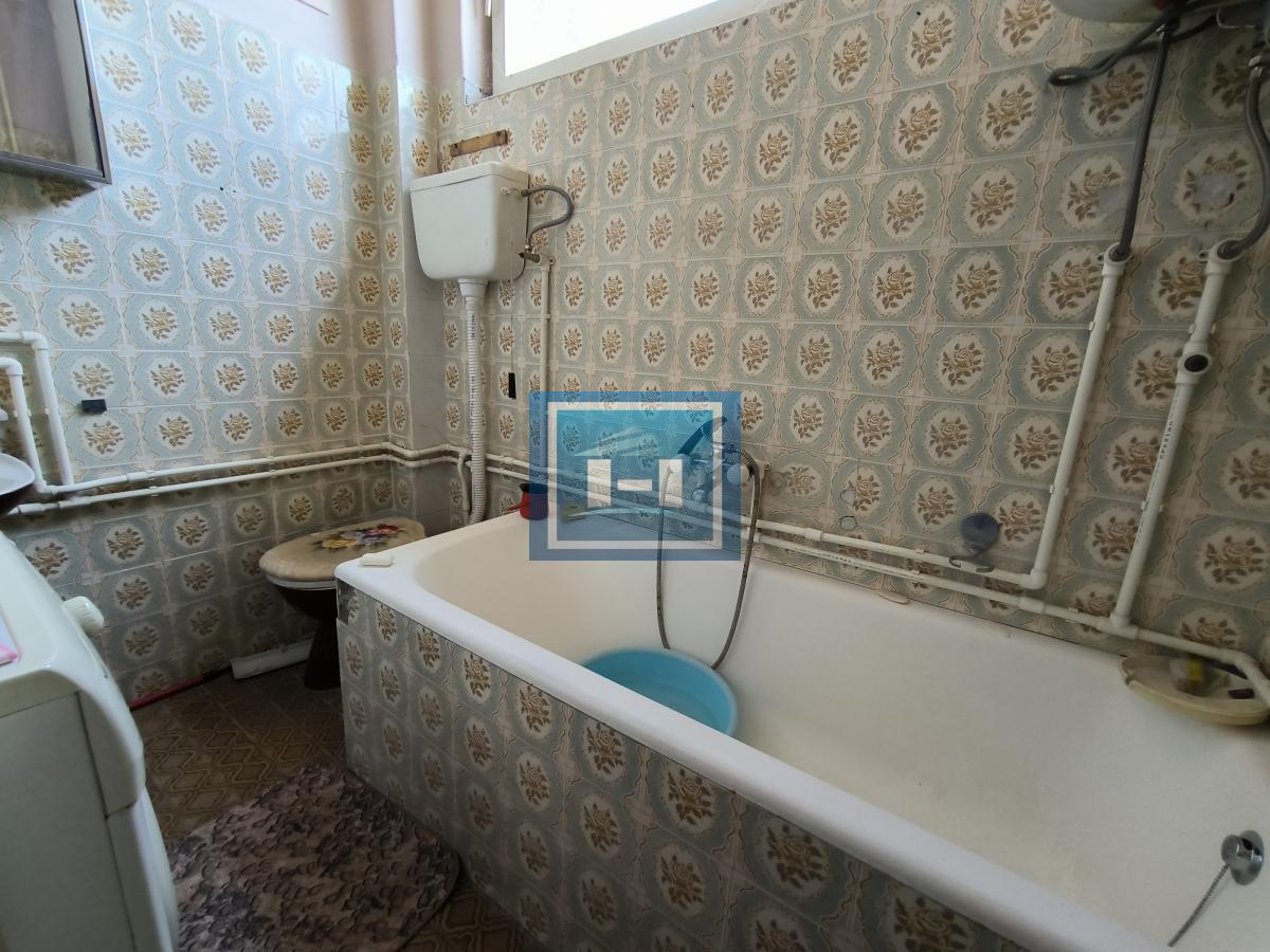 Prava prilika – kuća sa dva sprata, garažom i velikom parcelom – useljiva odmah! 7