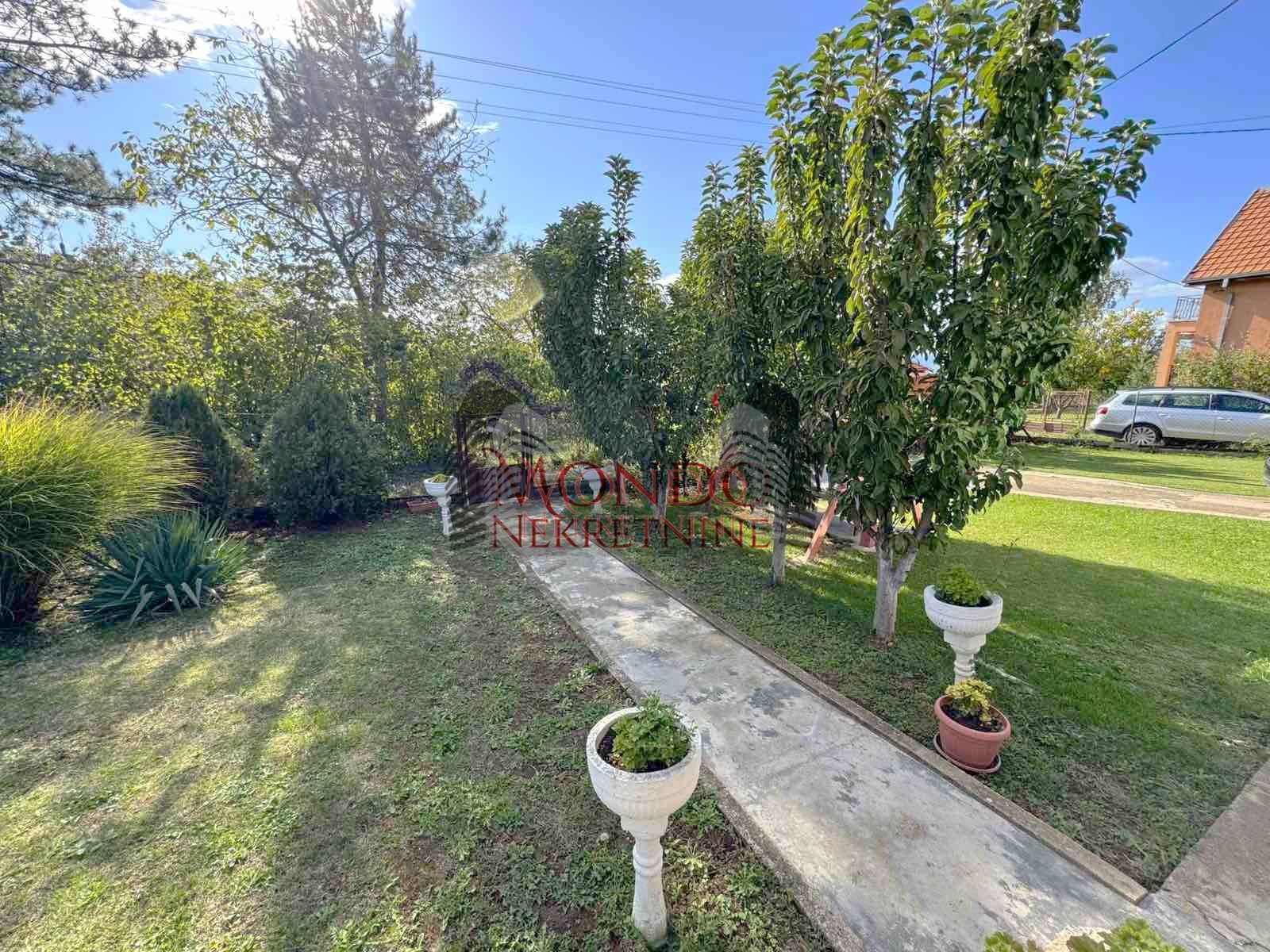 Vikend kuca na putu za Donje Vlase 3