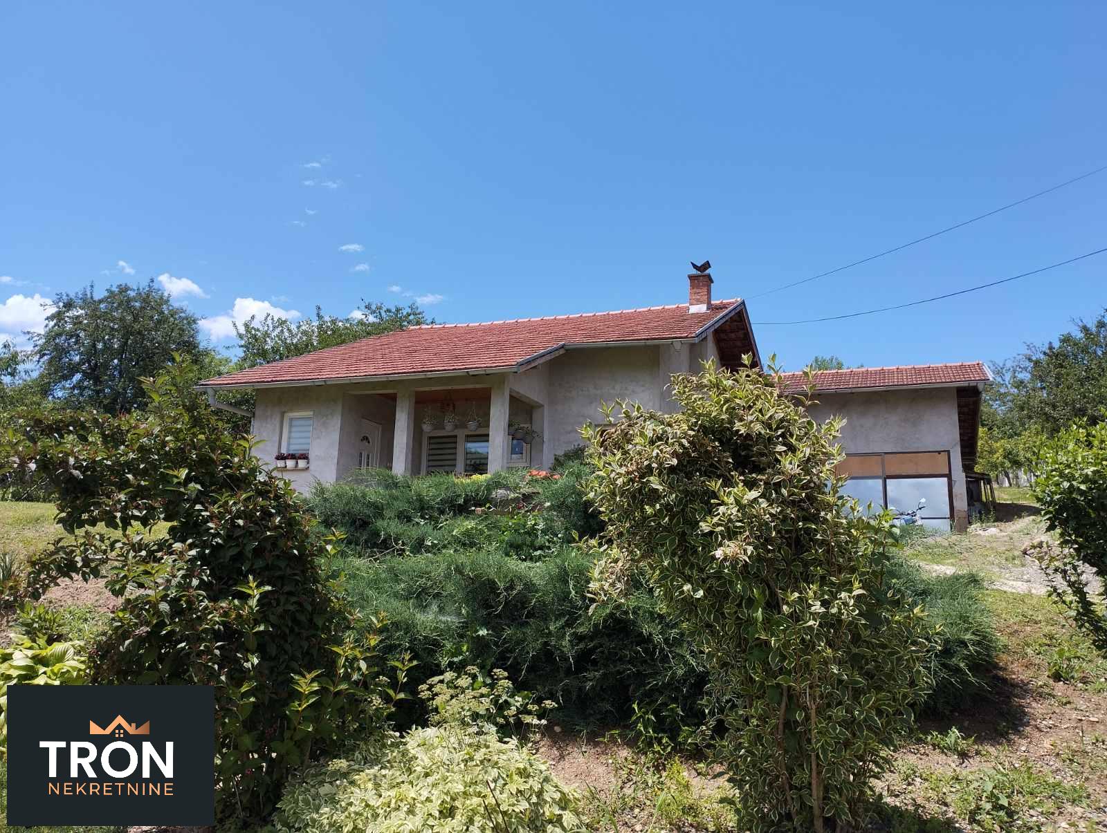 Kuća sa pomoćnim objektom u Lipovi 83m2 2