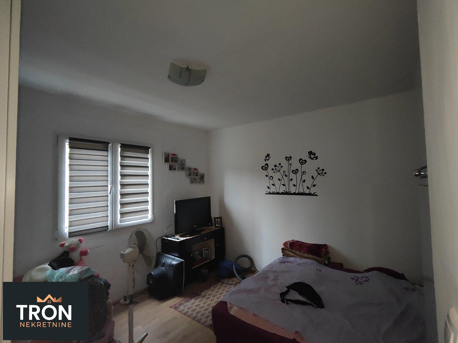 Kuća sa pomoćnim objektom u Lipovi 83m2 5