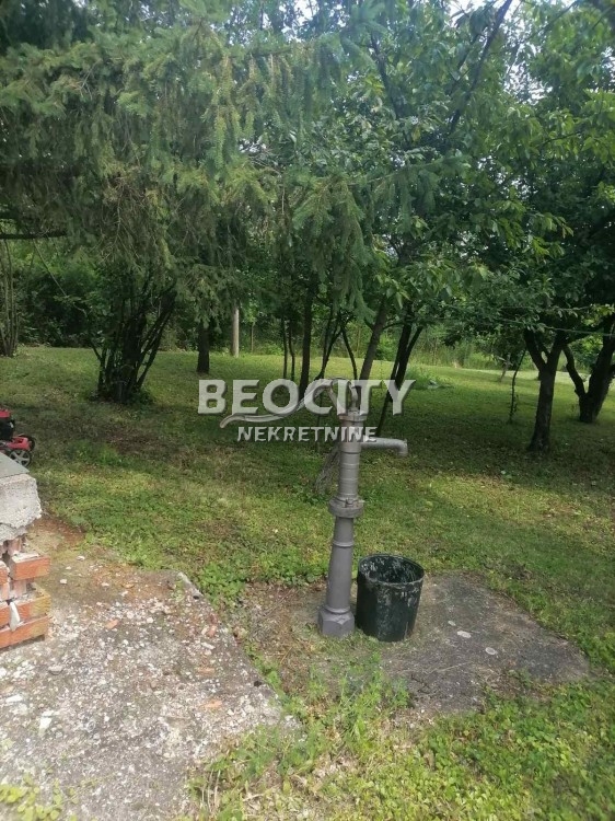 Plac, Barajevo, Dečanska ID: 119393 8