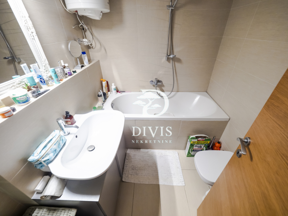 Prodajemo 3 0 stan na Vračaru  Kneginje Zorke 76m2 5