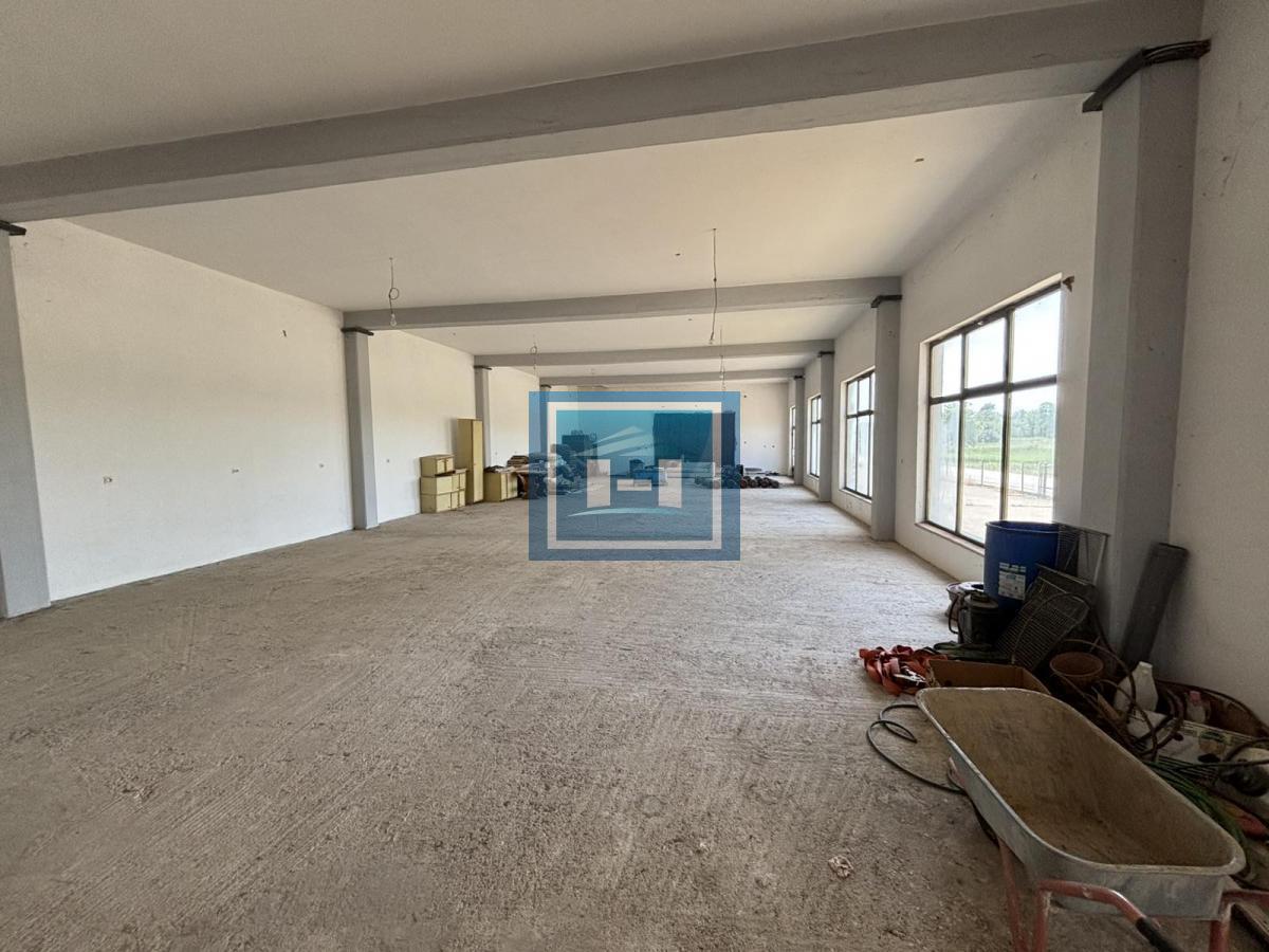 Hala od 1060m2 za izdavanje 6