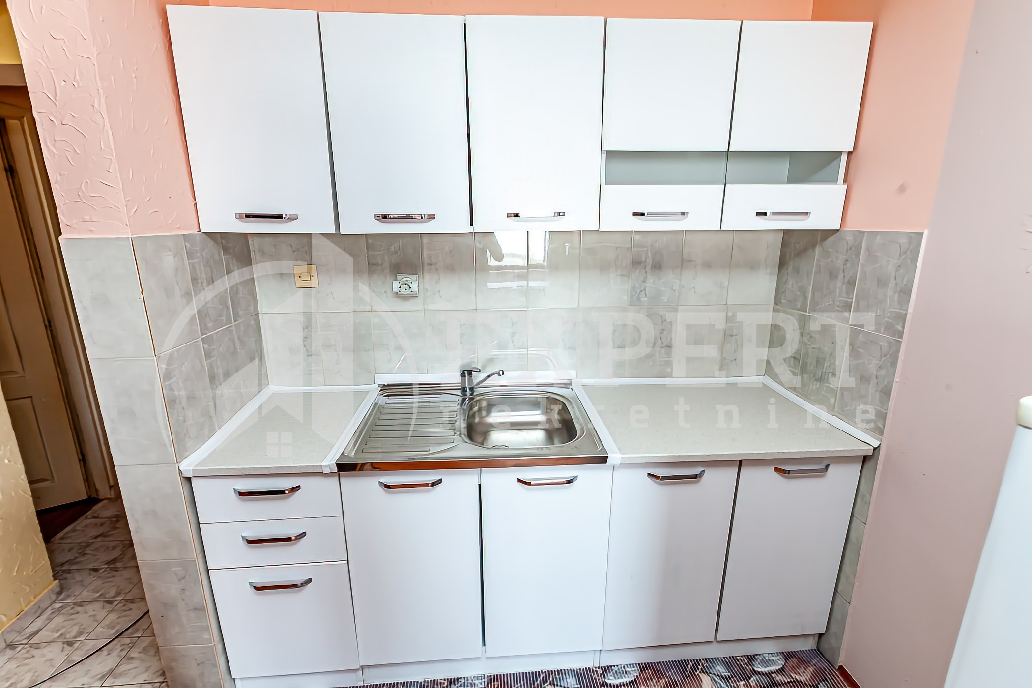 Jednosoban stan, 36 m2, Medijana, Branka Krsmanovića ID: p-014190 5