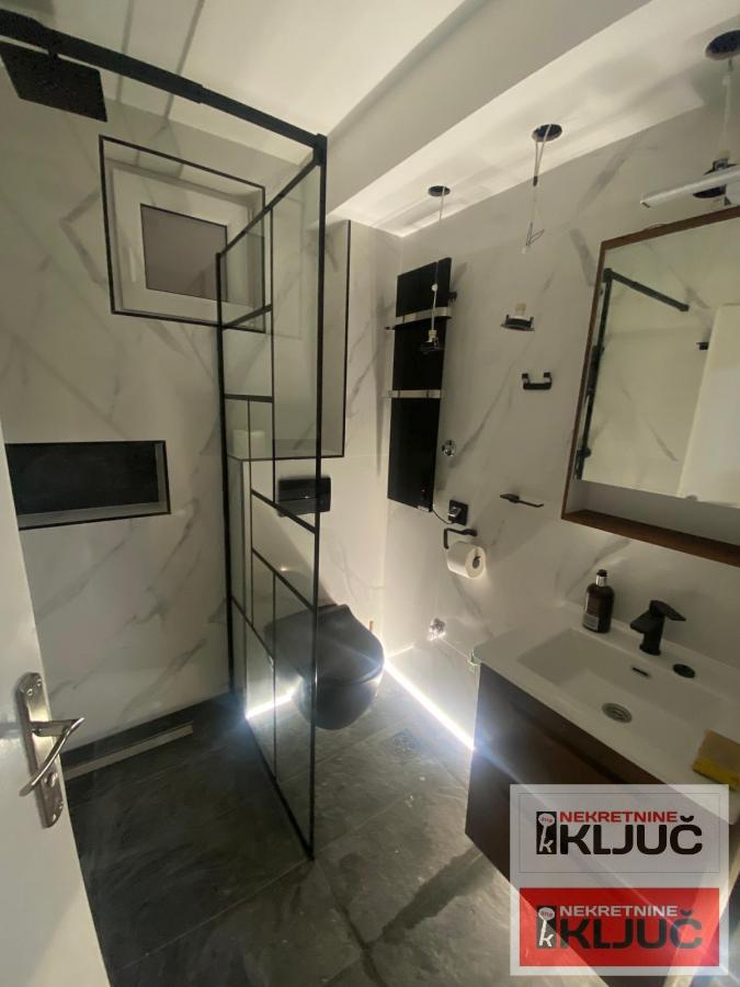 RAKOVAC, Kuća 154 m2 na placu  od 16 ari 40