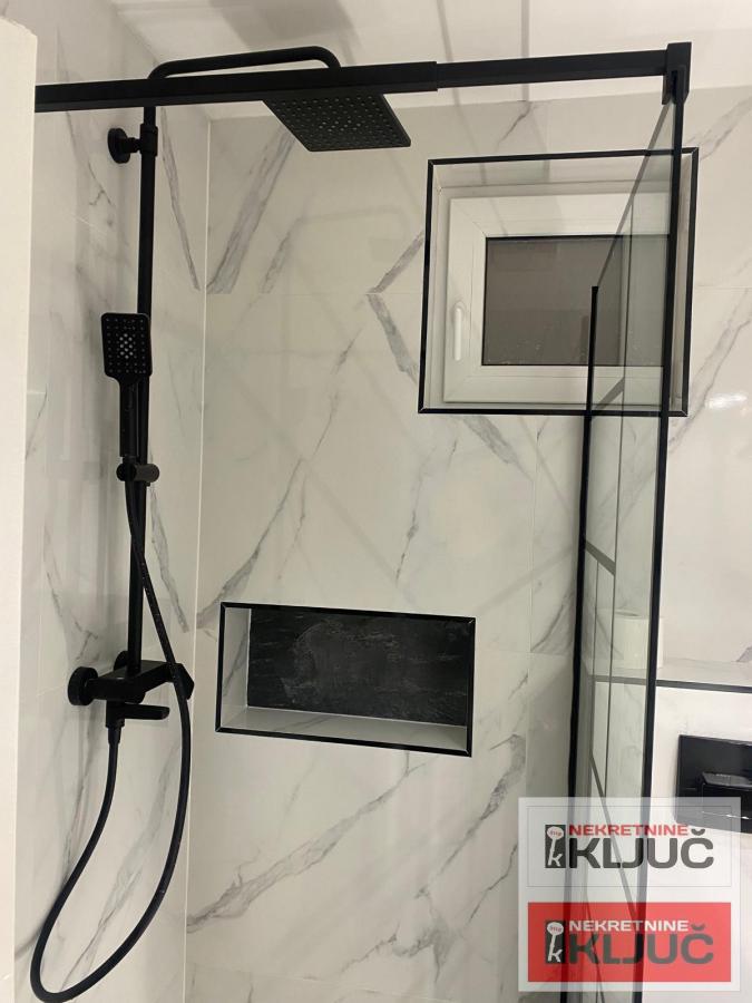 RAKOVAC, Kuća 154 m2 na placu  od 16 ari 41