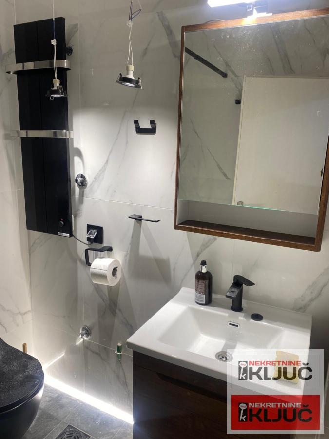 RAKOVAC, Kuća 154 m2 na placu  od 16 ari 44