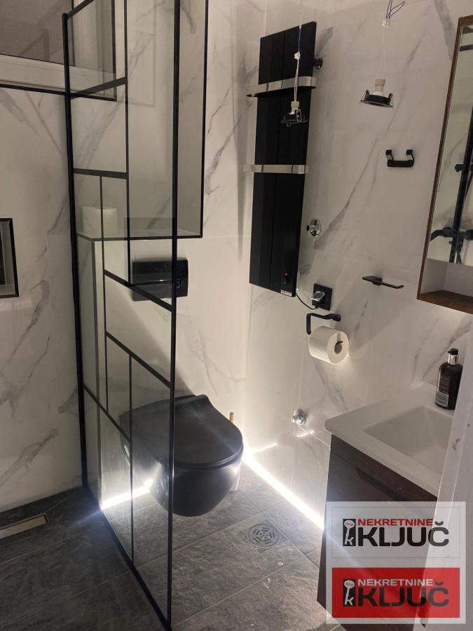 RAKOVAC, Kuća 154 m2 na placu  od 16 ari 45